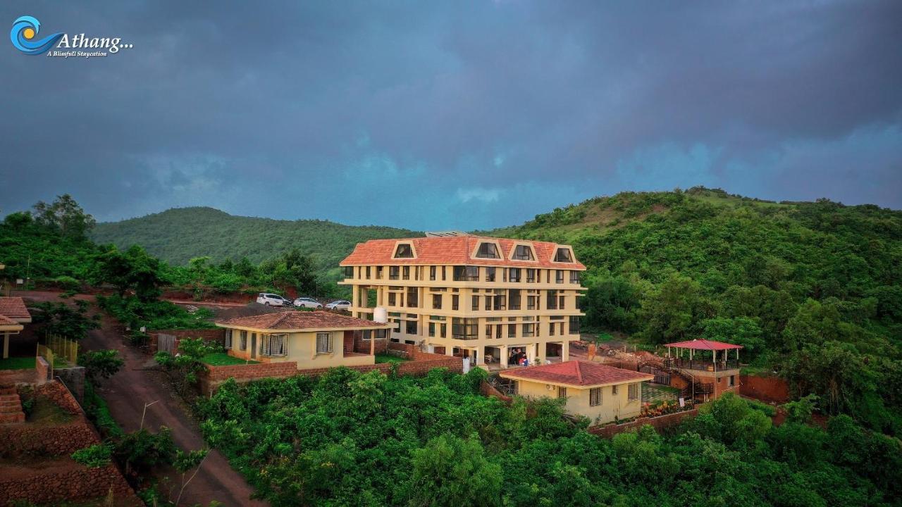 Athang Staycation Diveāgar Buitenkant foto
